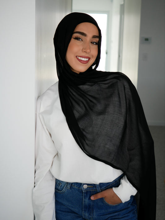 Black hijab + undercap